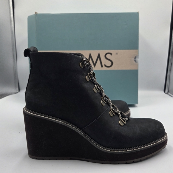 Toms Wedge Boot Melrose Black Water Resistant Lace Up Womens Size 8 New With Box - Picture 14 of 16